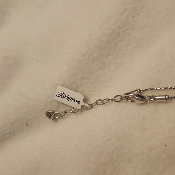 Brighton Necklace - Picture 3 of 4